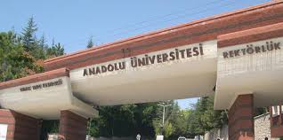 You are currently viewing Anadolu Üniversitesi öğrencileri ile karıyer sohbeti